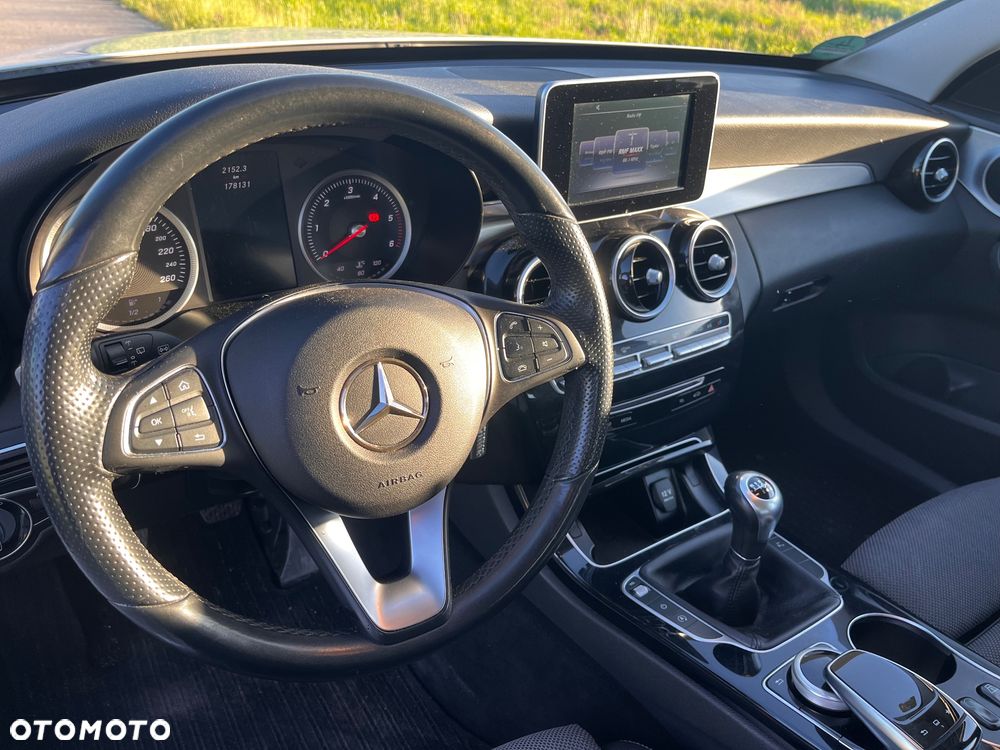 Mercedes-Benz Klasa C ver-180-bluetec-d-exclusive - 18
