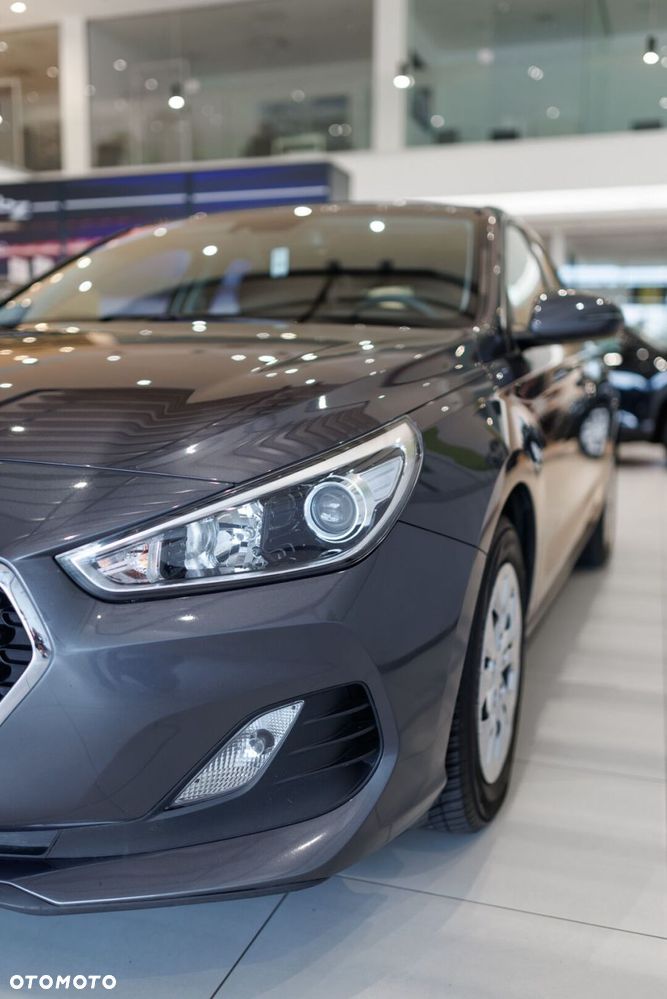 Hyundai i30 1.4 Comfort - 13