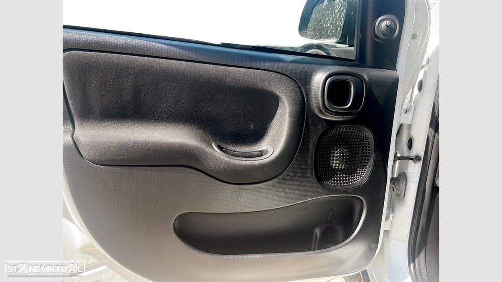 Fiat Panda 1.0 Hybrid City Life - 10