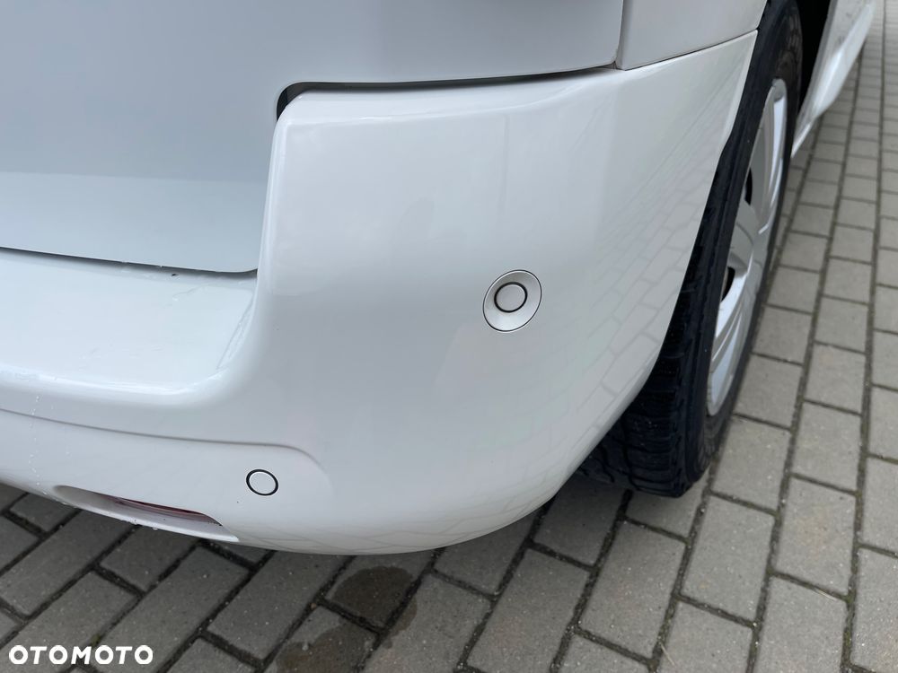 Peugeot Expert - 8