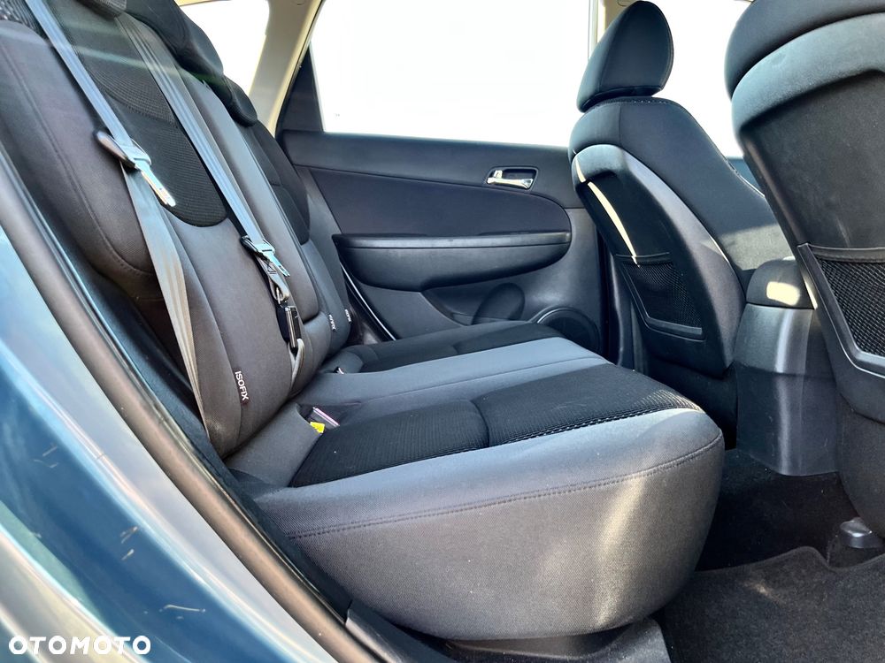 Hyundai i30 i30cw 1.4 FIFA WM Edition - 14