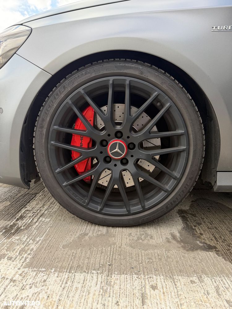 Mercedes-Benz A 45 AMG - 15