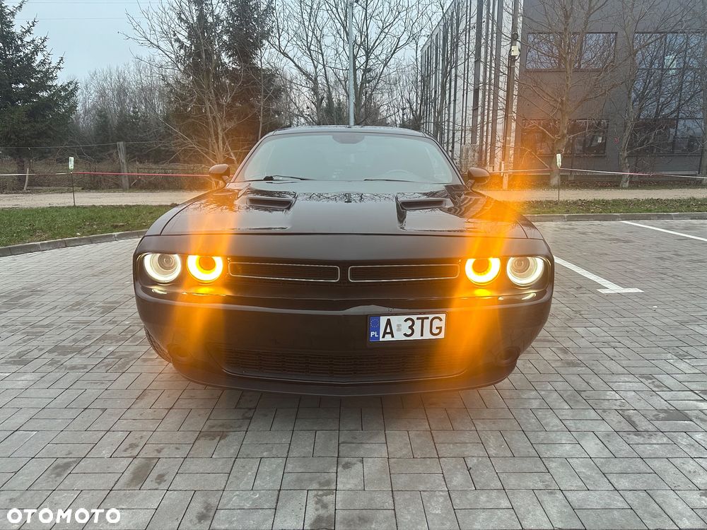 Dodge Challenger Automatik SXT Plus - 2