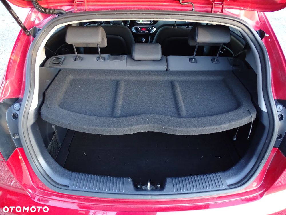 Kia Rio 1.4 Platinum Edition - 8