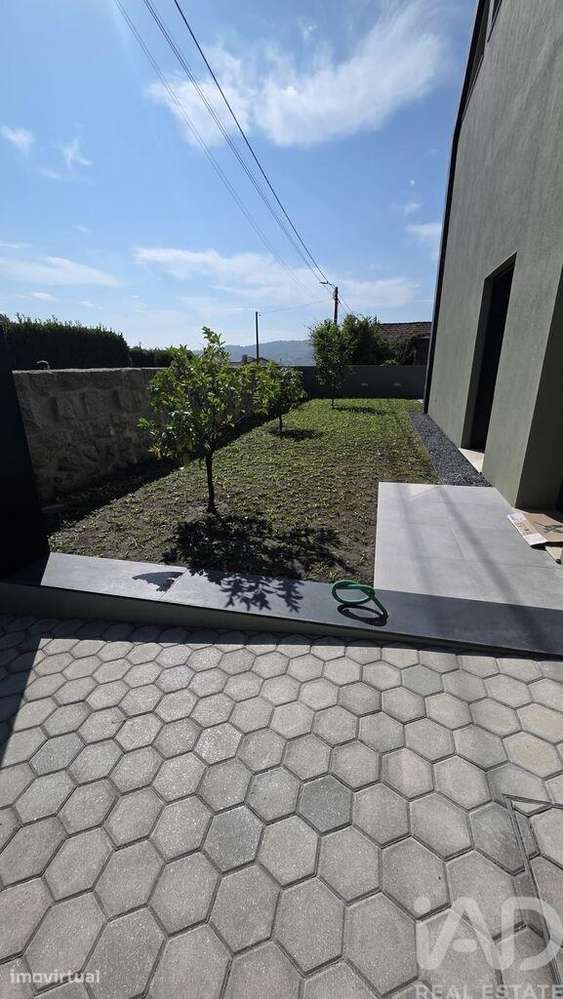 Casa / Villa T3 em Monte Córdova de 200,00 m2 - Grande imagem: 3/16
