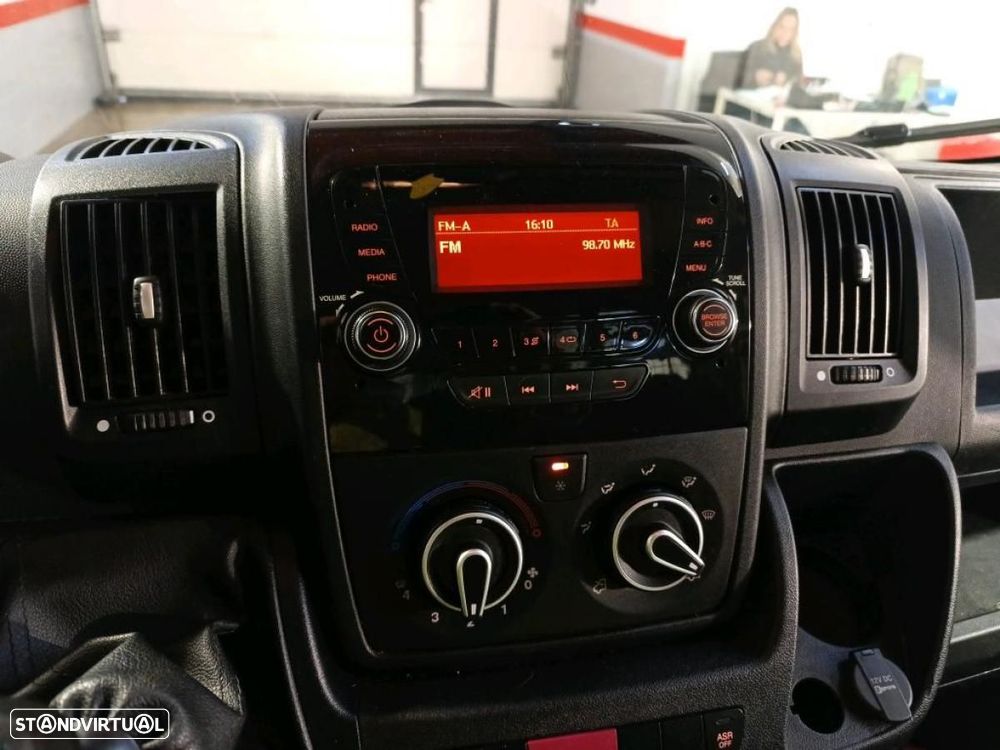 Peugeot Boxer 2.2 BlueHDi 335 c/iva - 6