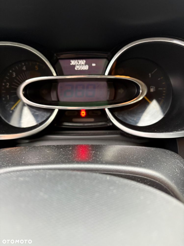 Renault Clio 1.5 dCi Alize - 5