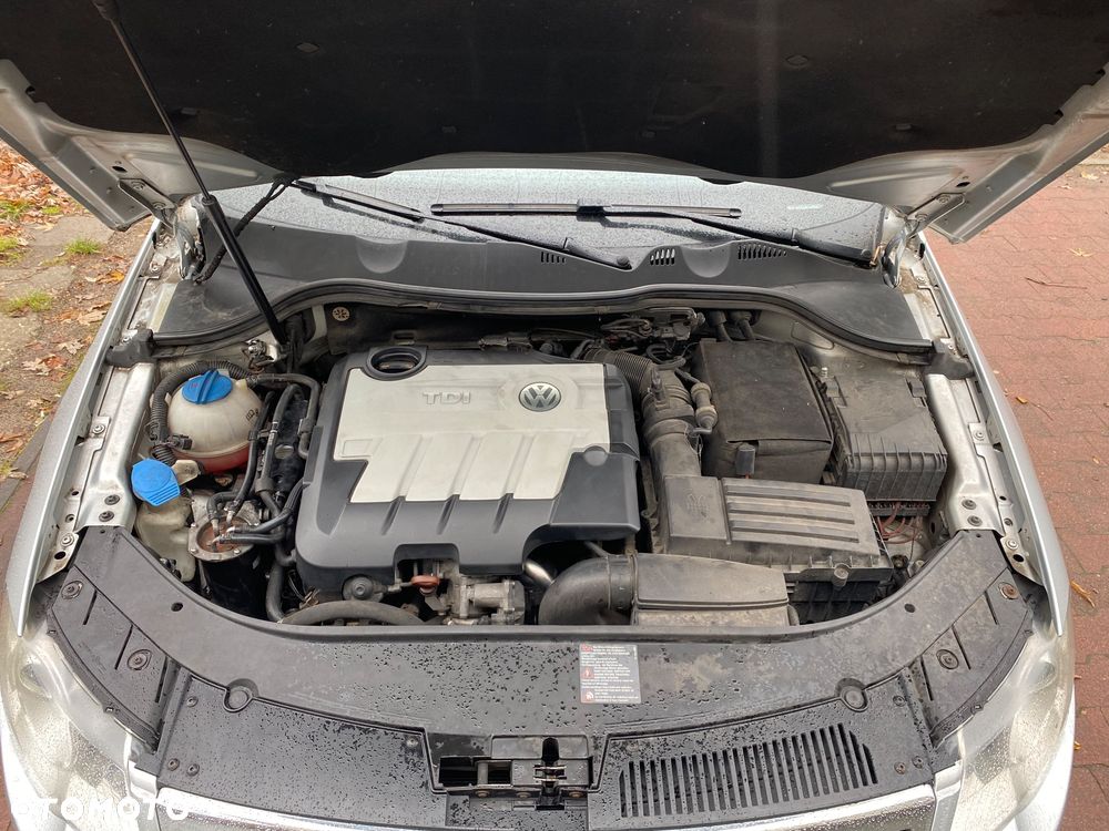Volkswagen Passat 2.0 TDI Comfortline - 10