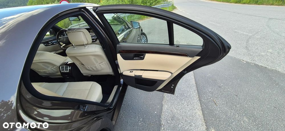 Mercedes-Benz Klasa S 500 BlueEFFICIENCY 4-Matic - 16