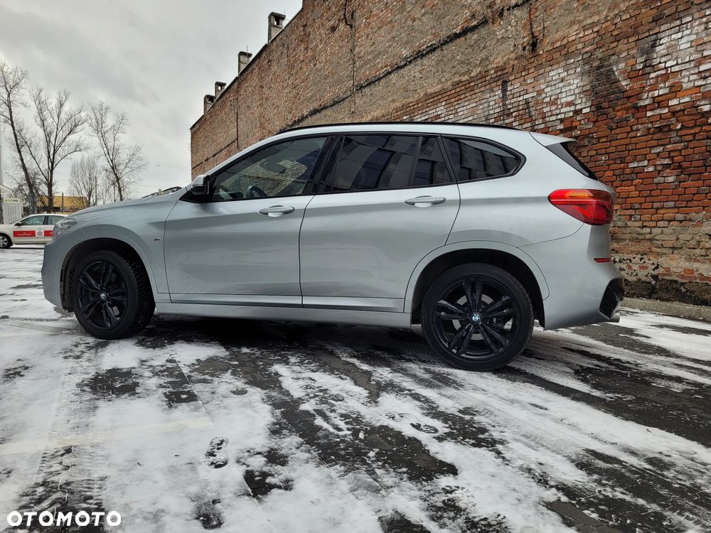 BMW X1 sDrive20i GPF M Sport - 11