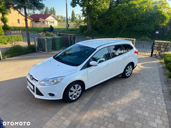 Ford Focus 1.0 EcoBoost Start-Stopp-System COOL&CONNECT