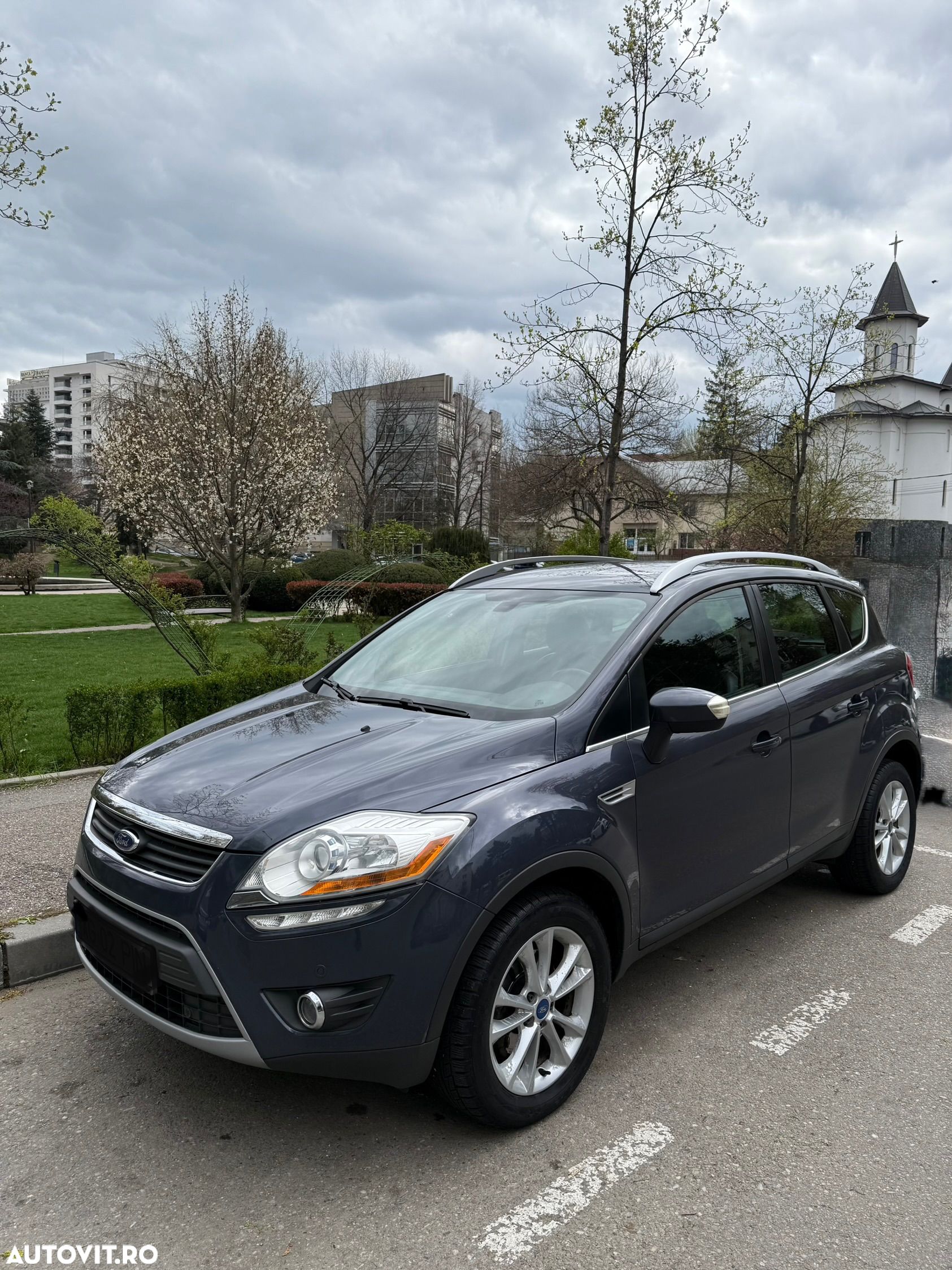 Ford Kuga 2.0 TDCi 4WD Titanium - 1