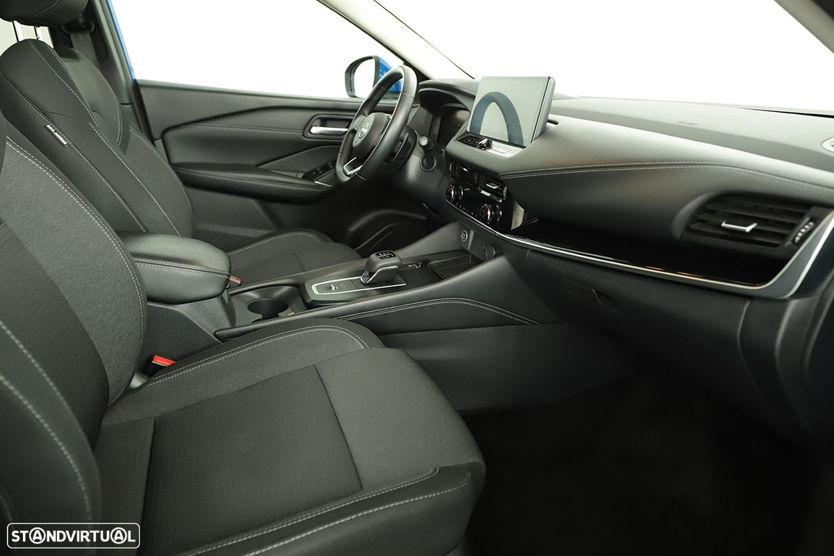 Nissan Qashqai 1.3 DIG-T N-Connecta Xtronic - 20