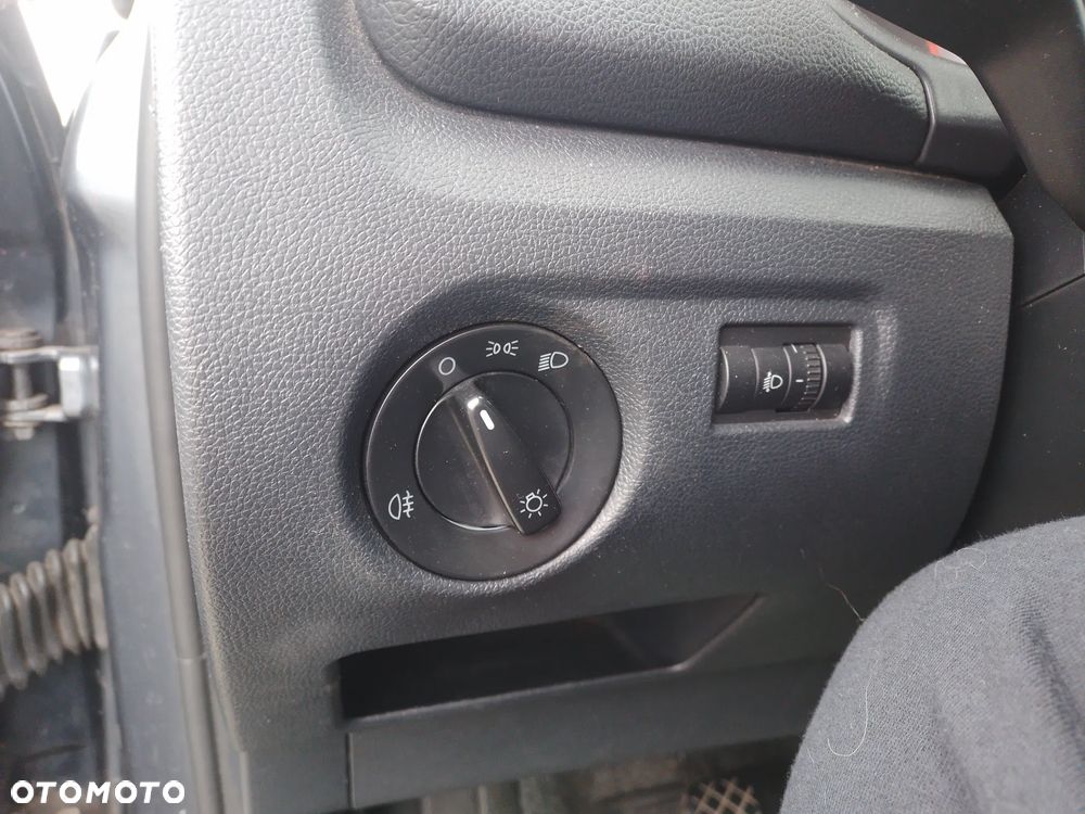 SKODA FABIA II 06-14 1.2 BBM RADIO (JHN) (9j9j) - 10