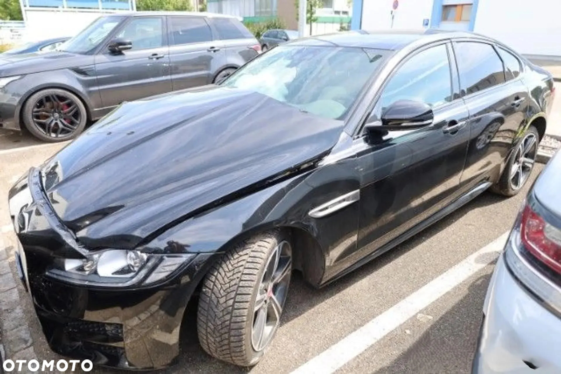 Jaguar XF 2.0 T AWD 300 Sport - 8