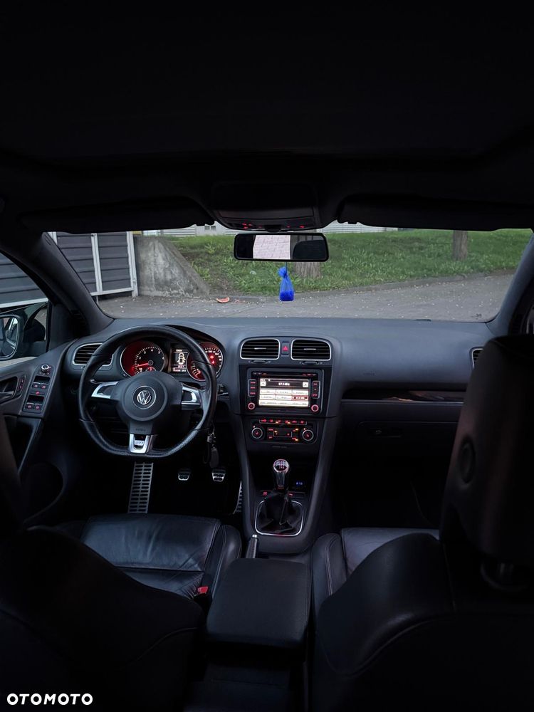 Volkswagen Golf 2.0 TSI GTI - 9