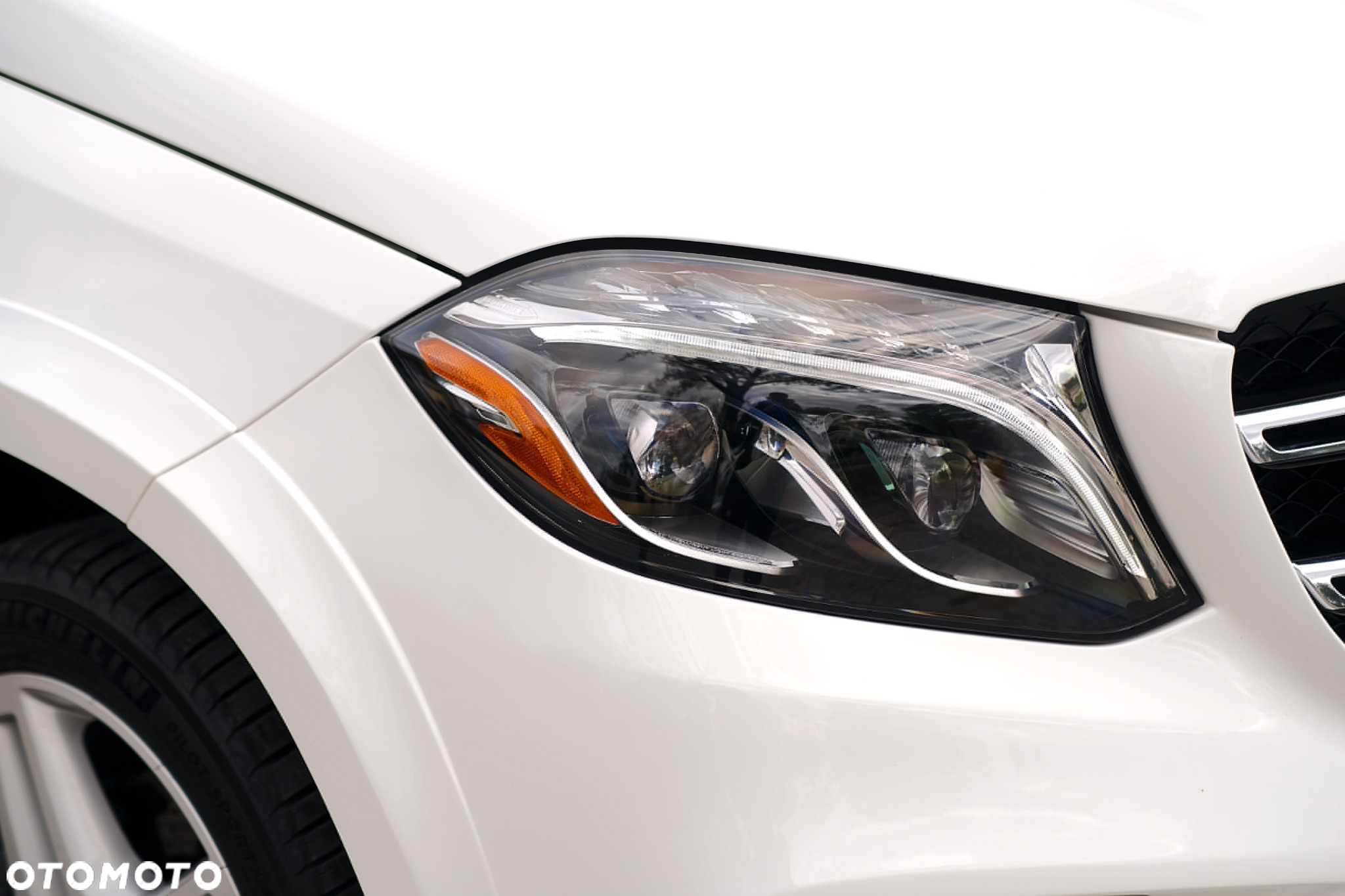 Mercedes-Benz GLS - 3