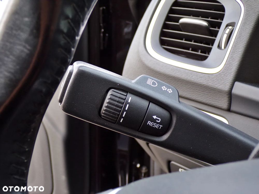 Volvo V60 D2 Drive-E Summum - 20