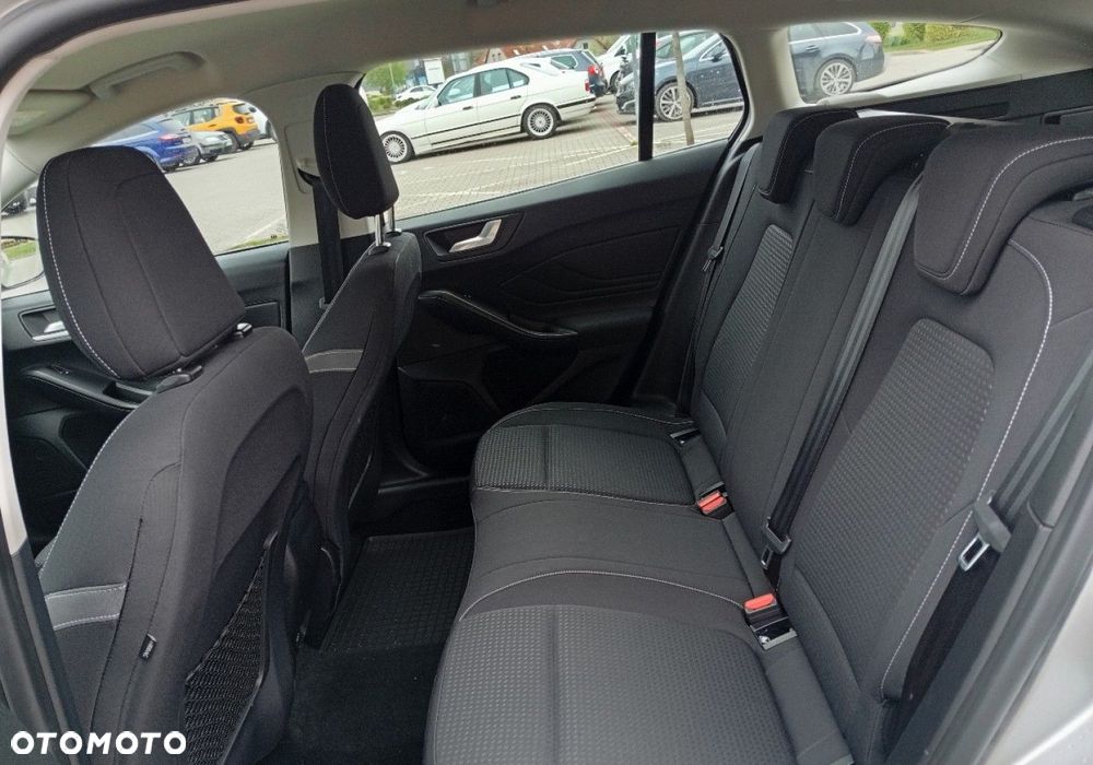 Ford Focus - 17