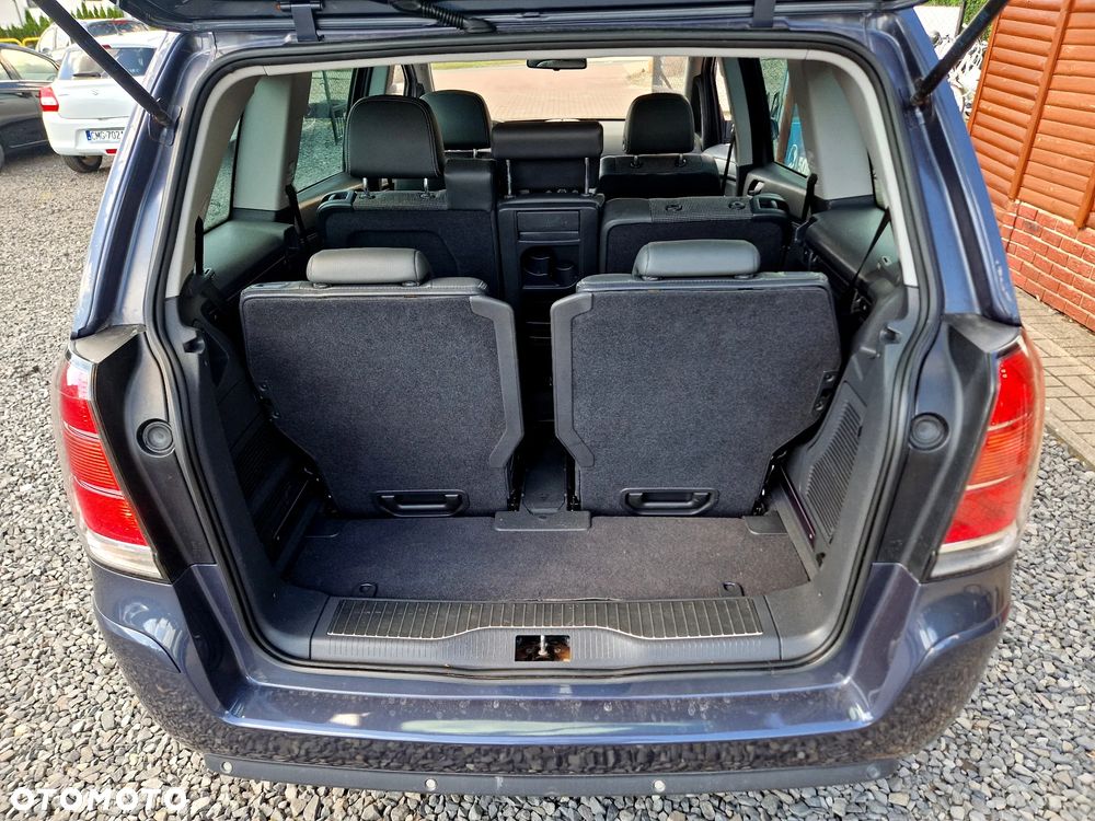 Opel Zafira 1.9 CDTI Navi - 4