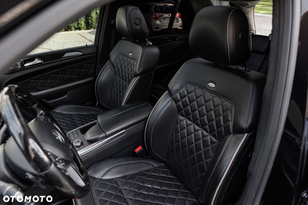 Mercedes-Benz ML 350 BlueTEC 4-Matic - 12