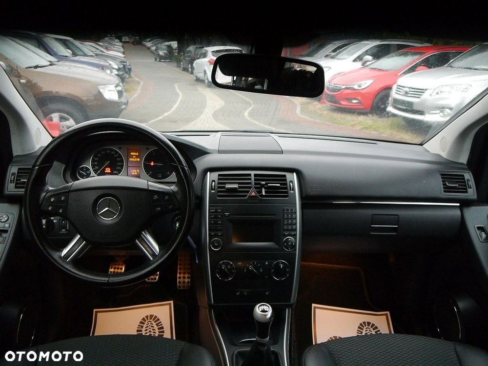 Mercedes-Benz Klasa B - 18