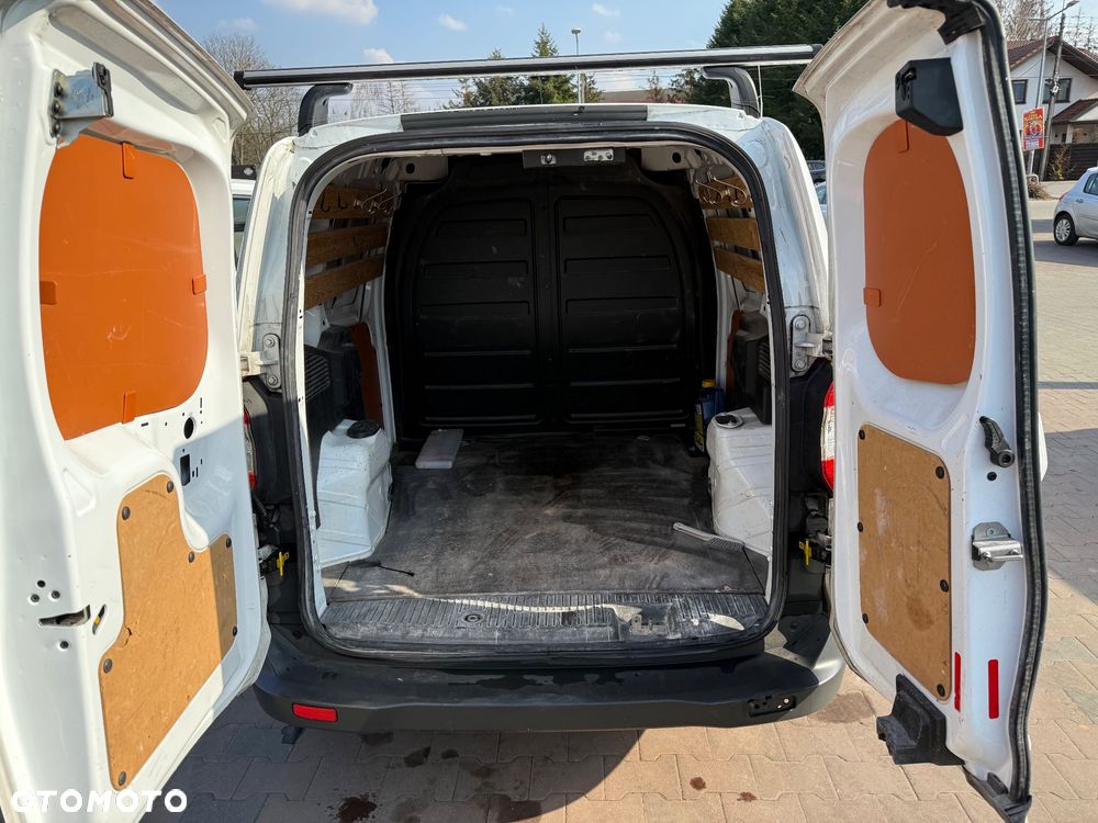 Ford Transit Courier - 7