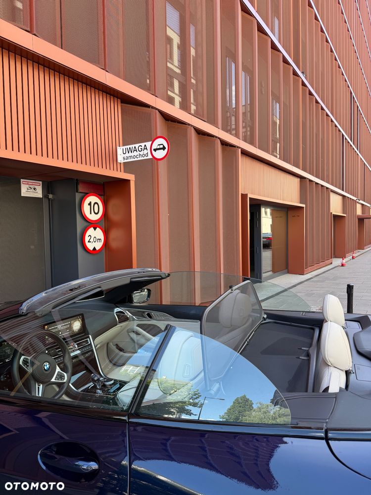 BMW Seria 8 - 27