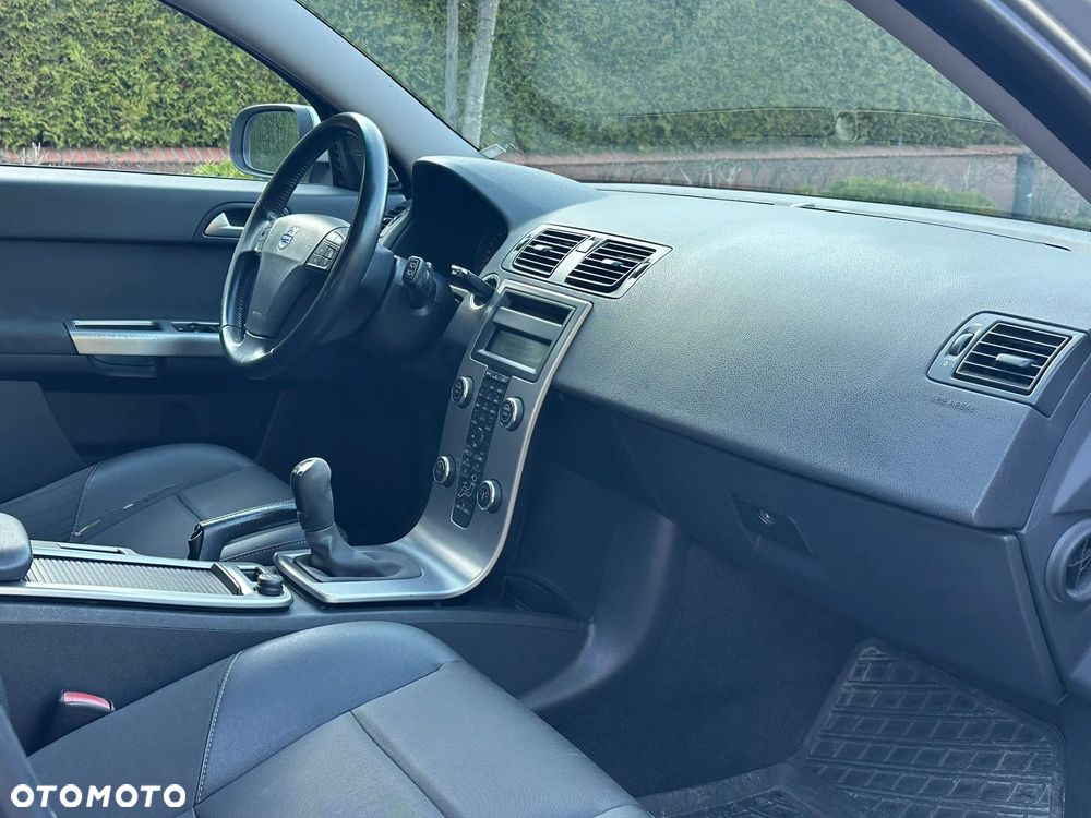 Volvo V50 1.6D DPF DRIVe Kinetic - 10