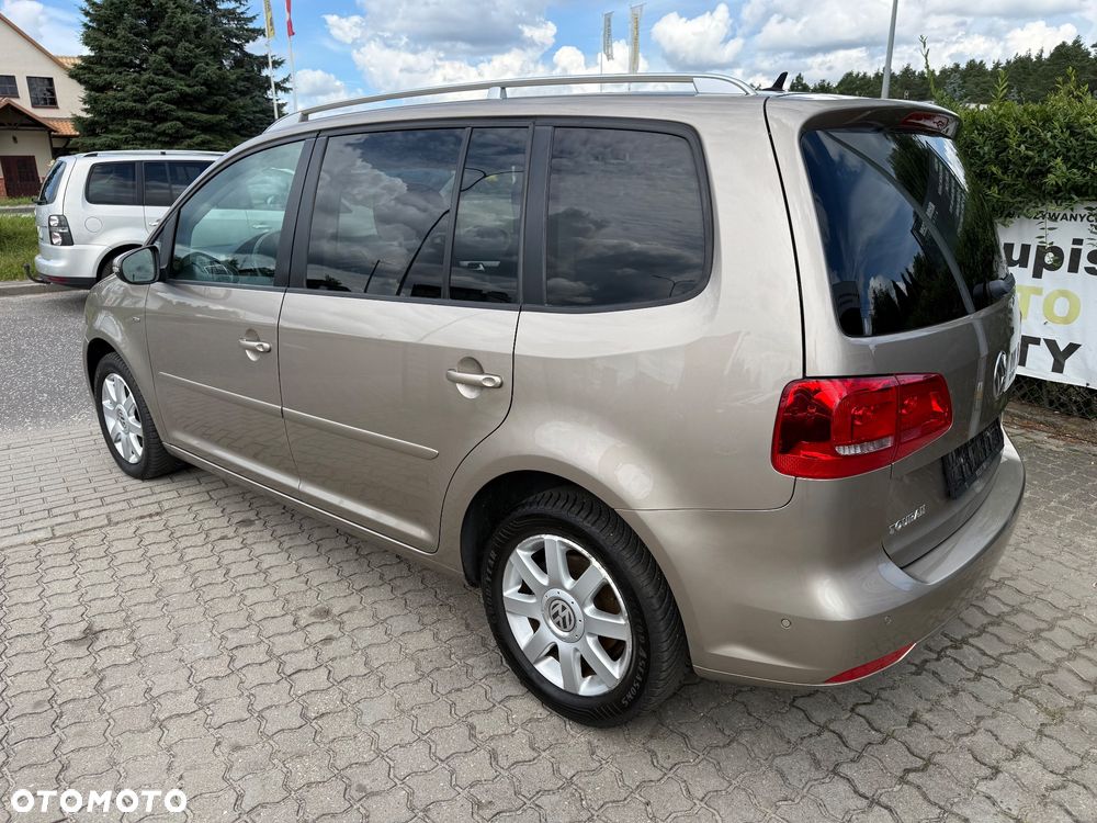Volkswagen Touran 1.6 TDI DPF Highline - 5