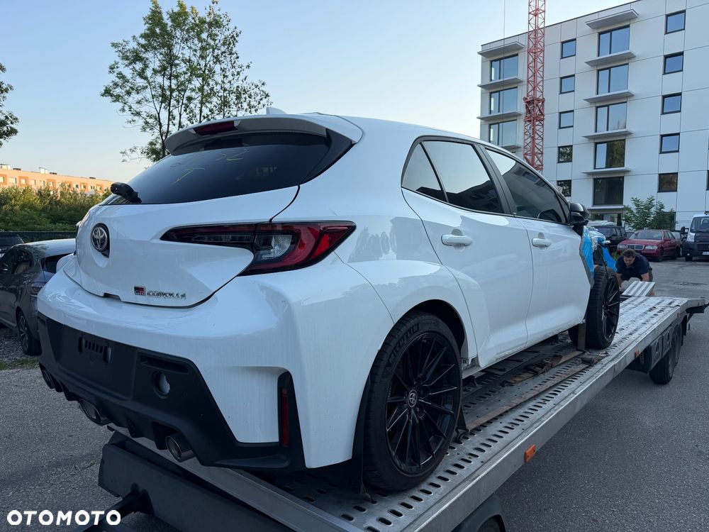 Toyota GR Corolla - 6