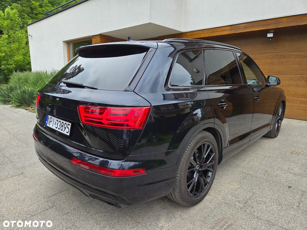 Audi Q7 - 4