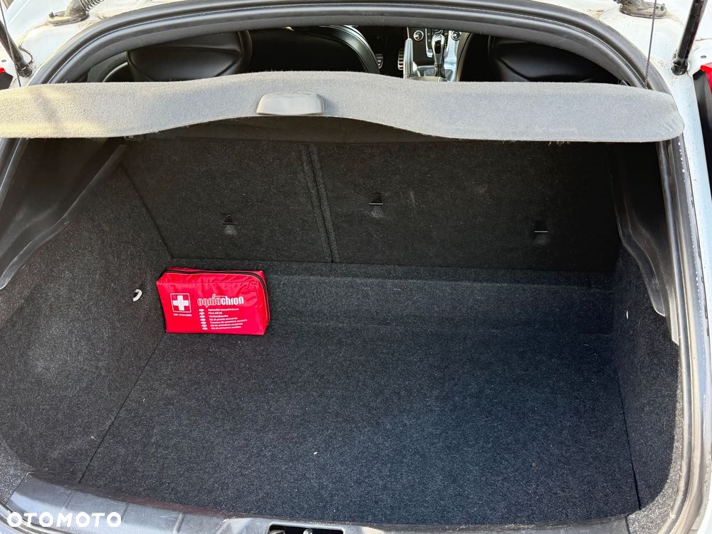 Volvo V40 - 13