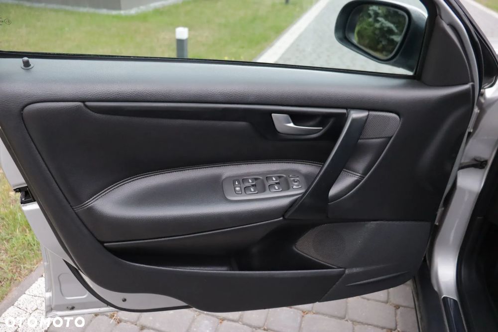 Volvo S60 - 12