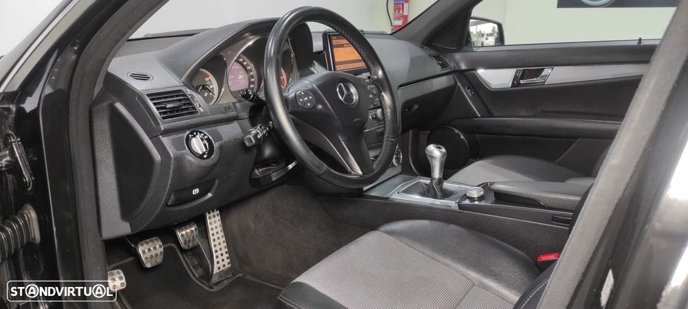 Mercedes-Benz C 220 CDi Avantgarde BlueEfficiency - 16