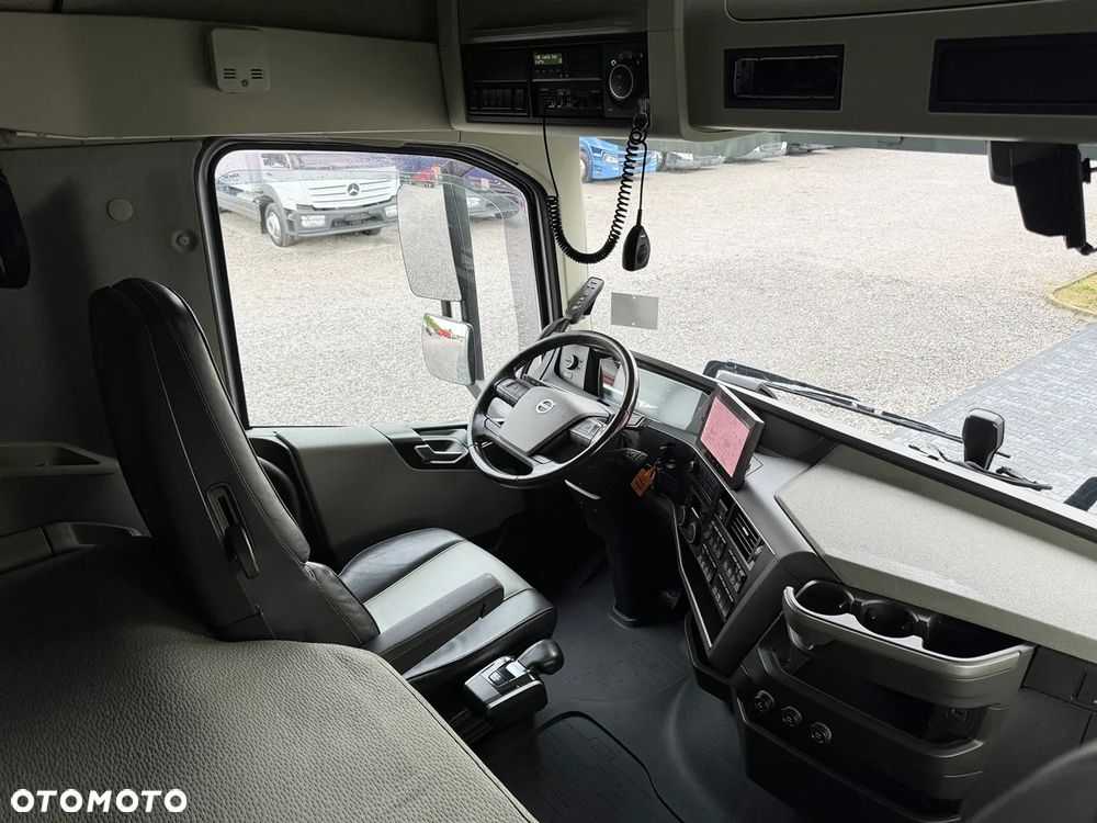 Volvo FH 500 /6X4 /BEZ I-SAVE/PODNOSZONA OŚ/REGULOWANE SIODŁO/CAŁE NA PODUCHACH/ RETARDER / Z NIEMIEC - 30