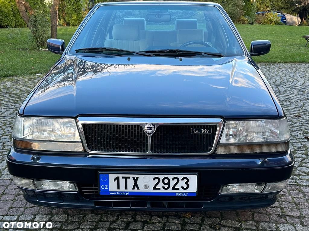 Lancia Thema 2.0 i.e 16V LE - 21