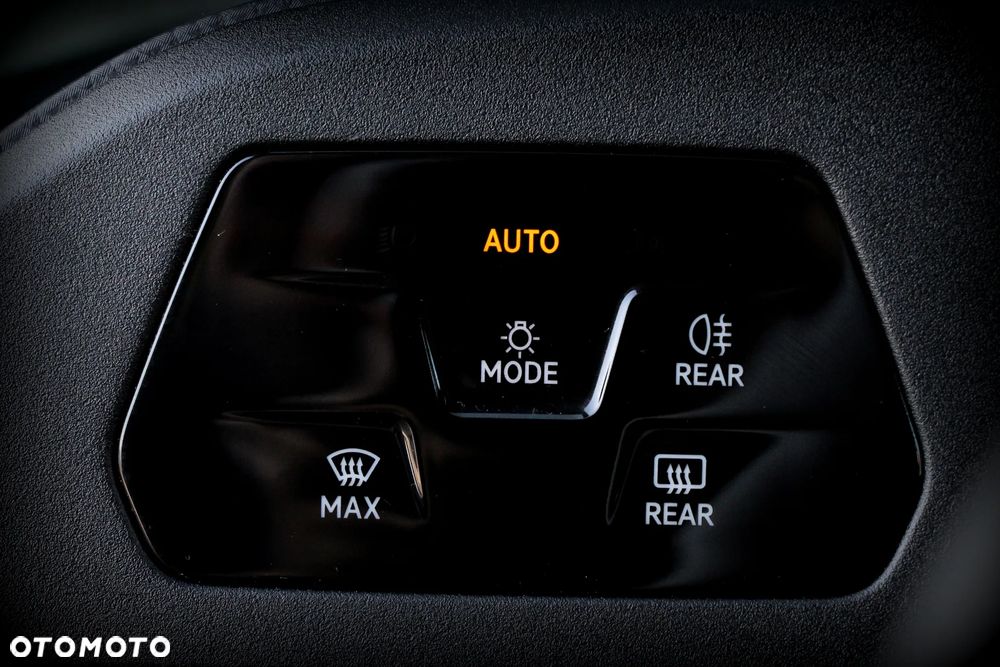 Volkswagen Caddy Maxi 2.0 TDI - 26