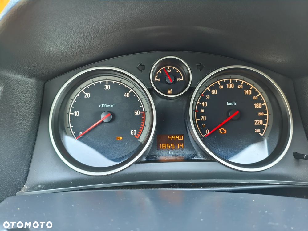 Opel Astra 1.9 CDTI Edition - 15