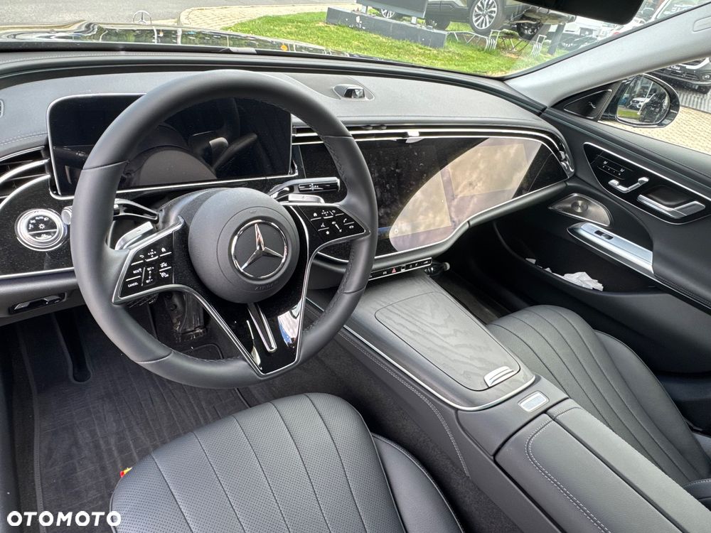 Mercedes-Benz Klasa E 450 d mHEV 4-Matic Exclusive 9G-Tronic - 28