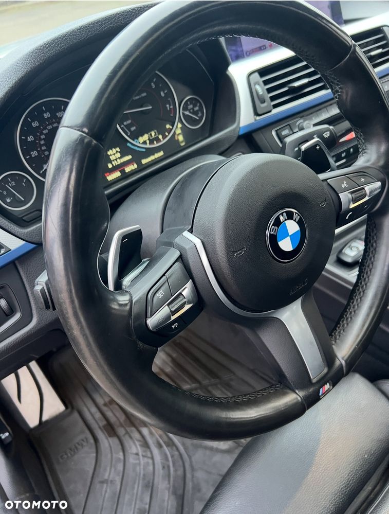 BMW Seria 3 335i Sport-Aut Luxury Line - 12