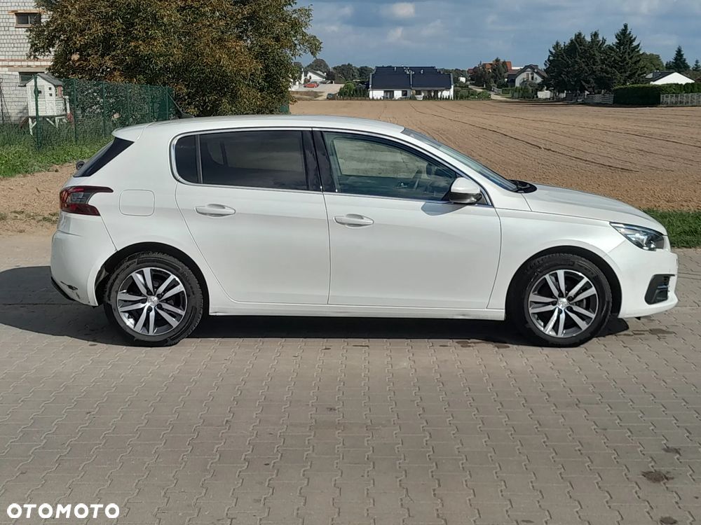 Peugeot 308 - 7