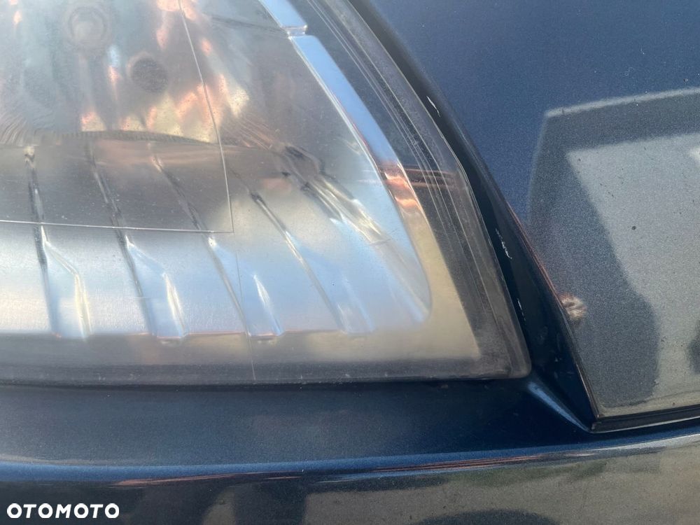 RENAULT MEGANE III LAMPA PRAWA PRZEDNIA PRAWY PRZÓD UK TEB66 - 10