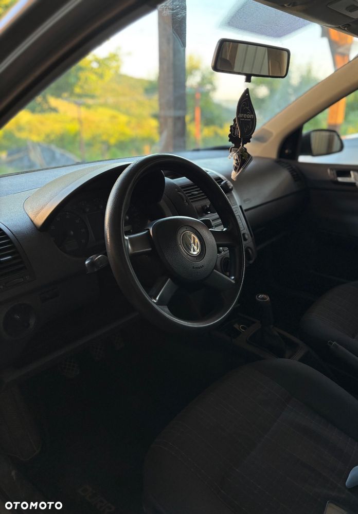 Volkswagen Polo 1.2 12V Comfortline - 4