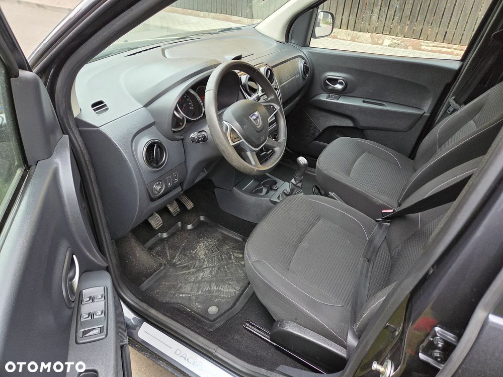 Dacia Lodgy 1.6 SCe Laureate S&S - 10
