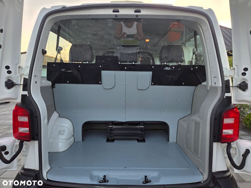Volkswagen Transporter - 27
