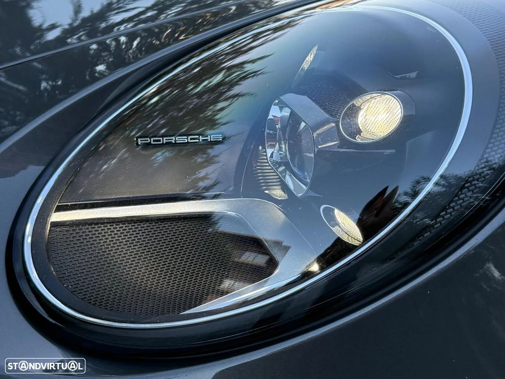 Porsche 911 (992) Carrera 4S PDK - 7