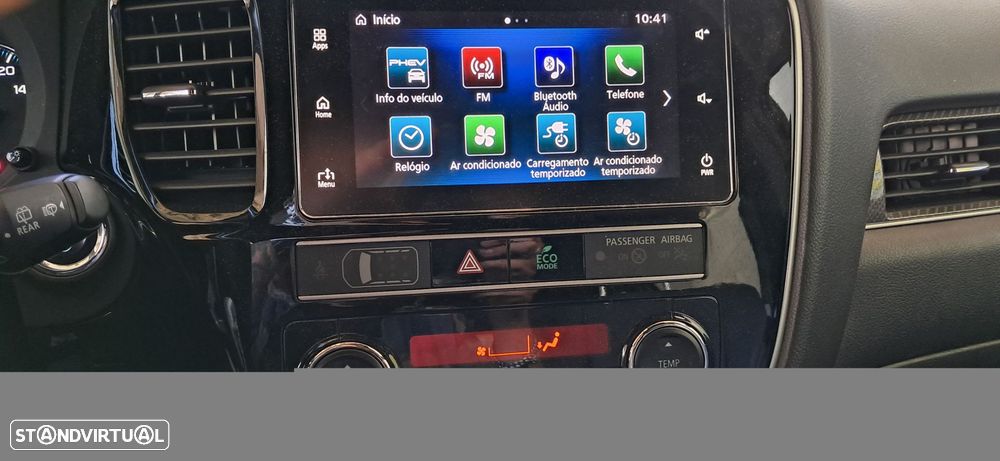 Mitsubishi Outlander - 8