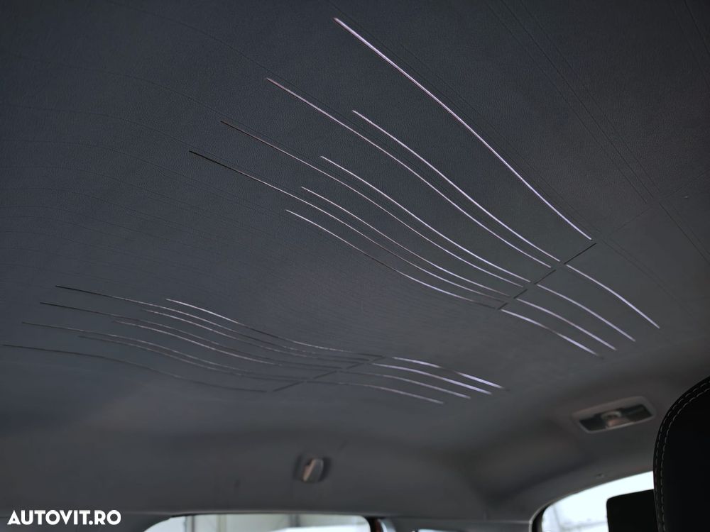 Peugeot 2008 PureTech 110 GPF Stop&Start EAT6 Allure - 25
