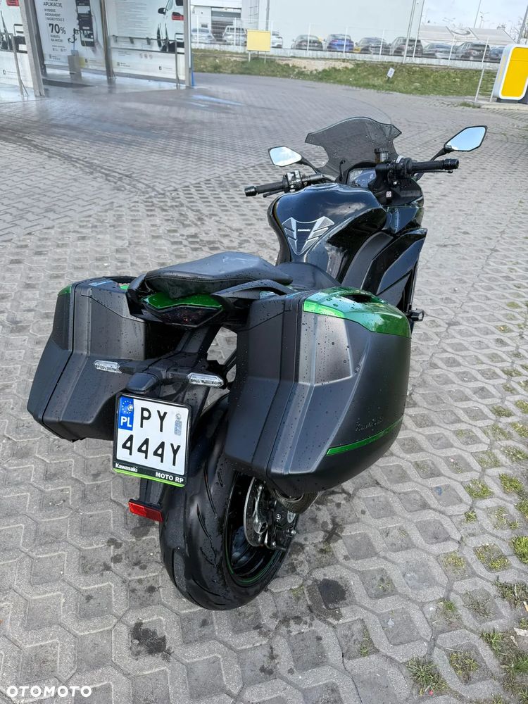Kawasaki Ninja 1000 SX - 7